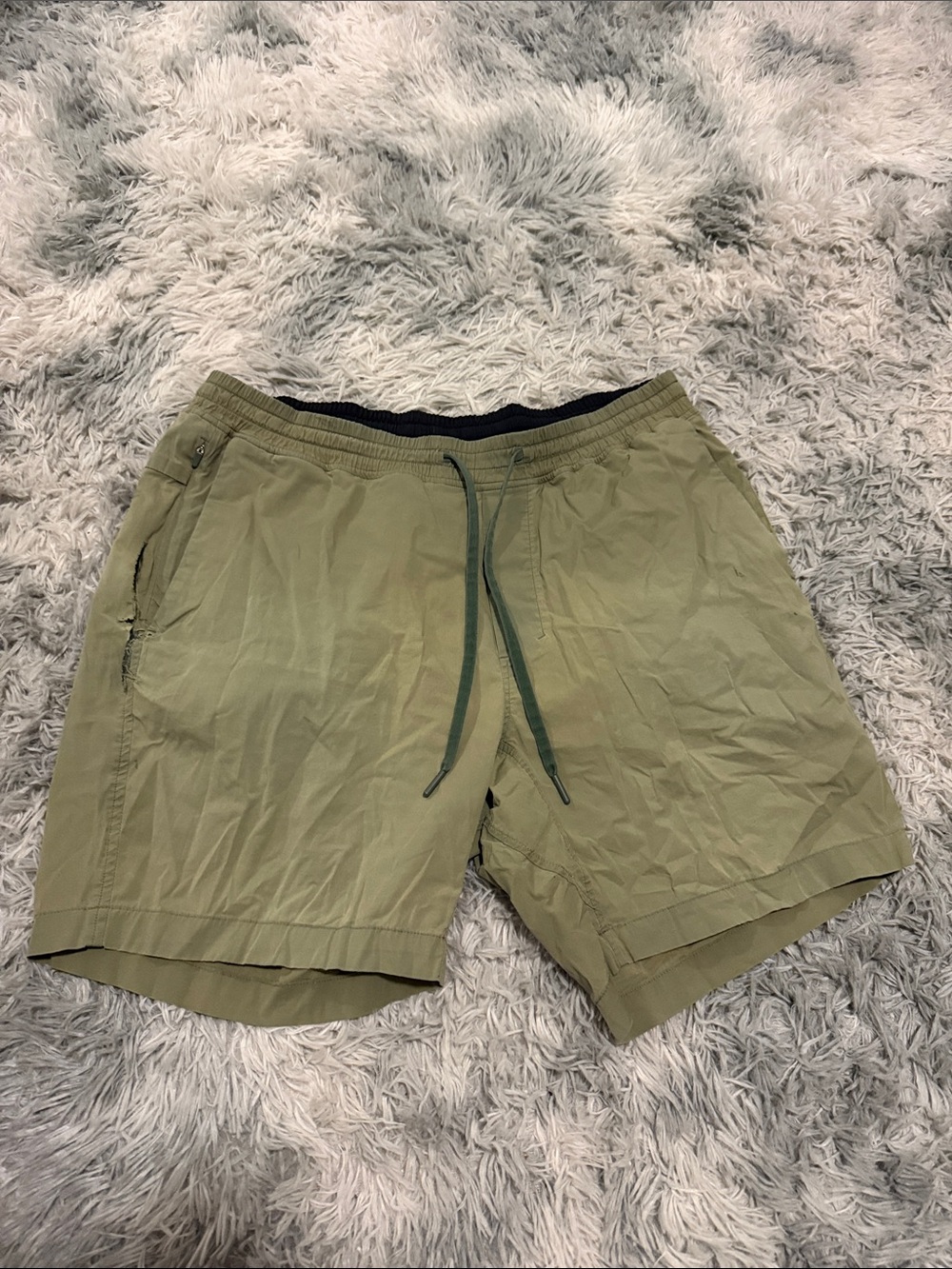 Lululemon shorts size XL